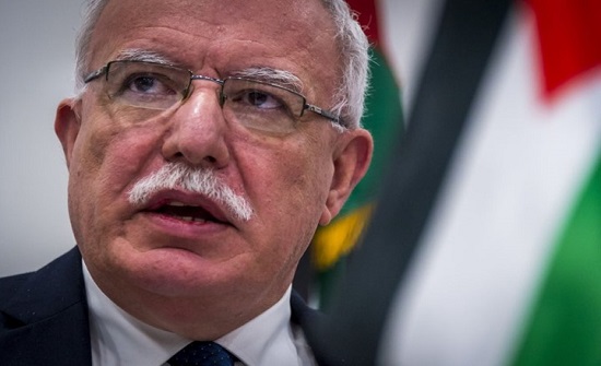 السلطة الفلسطينية تطلب من "الجنائية" تحقيقا بجرائم الاحتلال السلطة الفلسطينية تطلب من "الجنائية" تحقيقا بجرائم الاحتلال