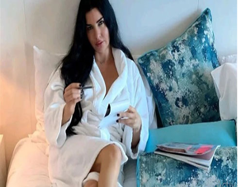 لاميتا فرنجية باطلالة حمراء مكشوفة الصدر وسط الطبيعة .. شاهد لاميتا فرنجية باطلالة حمراء مكشوفة الصدر وسط الطبيعة .. شاهد