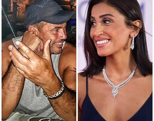 البلوشي تعلن زواج عمرو دیاب من دینا الشربیني البلوشي تعلن زواج عمرو دیاب من دینا الشربیني