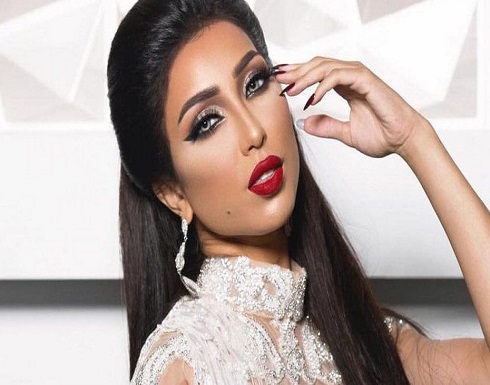 بالفيديو .. انهيار شقيقة دنيا بطمة في البكاء بسبب قضية ” حمزة مون بيبي “ بالفيديو .. انهيار شقيقة دنيا بطمة في البكاء بسبب قضية ” حمزة مون بيبي “