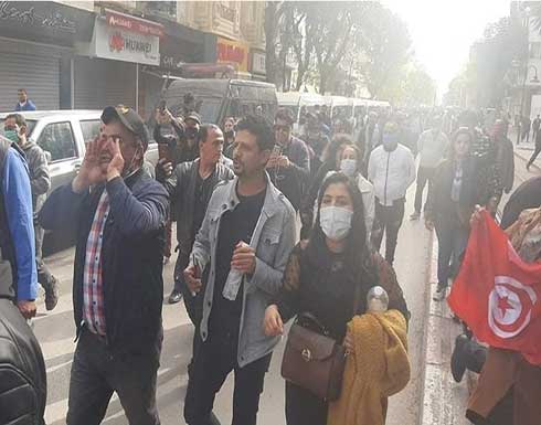 تجدد الاحتجاجات بتونس العاصمة إثر وفاة شاب أوقفه الأمن تجدد الاحتجاجات بتونس العاصمة إثر وفاة شاب أوقفه الأمن