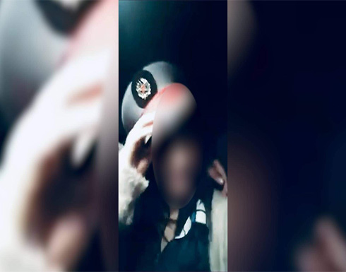 ضبط فتاة عشرينية رفقة دركي بوضع مخل بالحياء بالمغرب ضبط فتاة عشرينية رفقة دركي بوضع مخل بالحياء بالمغرب