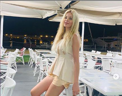دومينيك حوراني بالأسود في أحدث إطلالة لها (صور) دومينيك حوراني بالأسود في أحدث إطلالة لها (صور)
