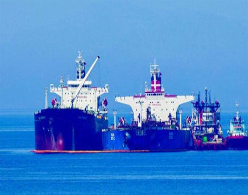 بدء الإفراج غداً عن طاقمي ناقلتي نفط يونانيتين احتجزتهما إيران بدء الإفراج غداً عن طاقمي ناقلتي نفط يونانيتين احتجزتهما إيران