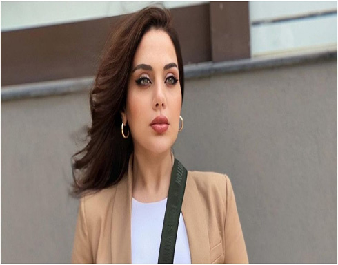 ابنة هيفا وهبي تُحدث ضجة من جديد.. تغني وتتكلم كوالدتها ابنة هيفا وهبي تُحدث ضجة من جديد.. تغني وتتكلم كوالدتها