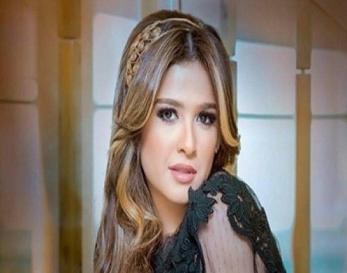 شاهد: ياسمين عبد العزيز تشتري أغلى قط بالعالم.. ويرعب النجوم