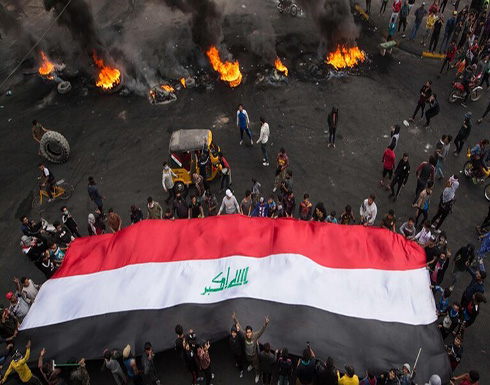 تجدد الاحتجاجات جنوبي العراق على خلفية مقتل متظاهر .. بالفيديو تجدد الاحتجاجات جنوبي العراق على خلفية مقتل متظاهر .. بالفيديو