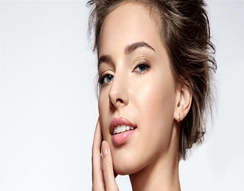 أخطاء مكياج تبديك أكبر بـ 10 سنوات أخطاء مكياج تبديك أكبر بـ 10 سنوات