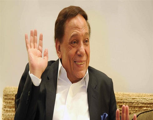 فنانة شهيرة تصف عادل إمام بلفظ خارج على الهواء .. والمذيعة تقاطعها فنانة شهيرة تصف عادل إمام بلفظ خارج على الهواء .. والمذيعة تقاطعها