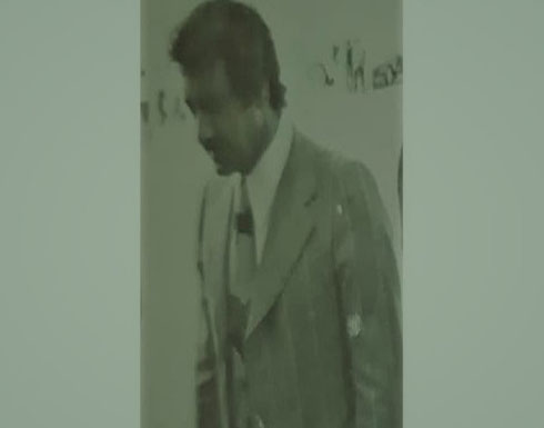 صورة نادرة لخال بشار الأسد المتواري عن الأنظار صورة نادرة لخال بشار الأسد المتواري عن الأنظار