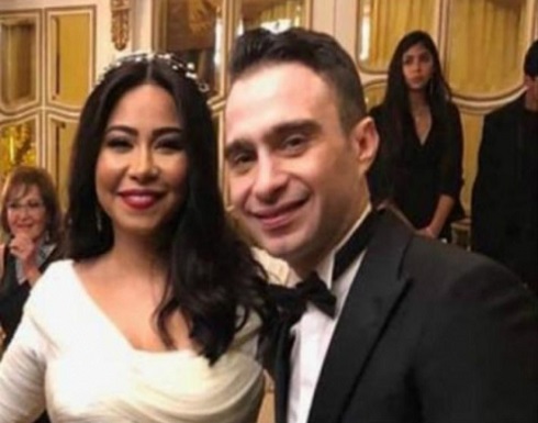 أزمة المطربة شيرين.. والد حسام حبيب يعتذر: "عجوز خرف" أزمة المطربة شيرين.. والد حسام حبيب يعتذر: "عجوز خرف"