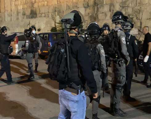 مواجهات بين فلسطينيين وقوات الاحتلال بالقدس رفضًا لنبش مقابر المسلمين .. بالفيديو مواجهات بين فلسطينيين وقوات الاحتلال بالقدس رفضًا لنبش مقابر المسلمين .. بالفيديو