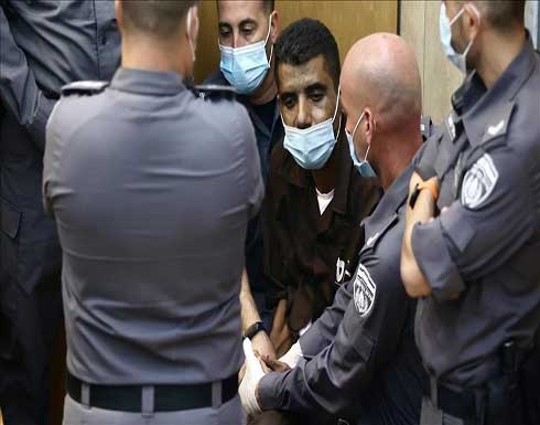 مسؤول فلسطيني: الأسير زكريا الزبيدي مضرب عن الطعام مسؤول فلسطيني: الأسير زكريا الزبيدي مضرب عن الطعام