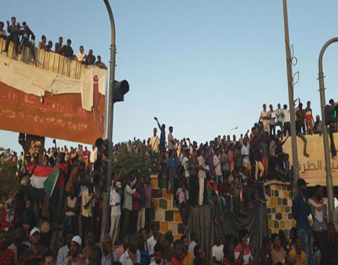 السودان.. القوى المدنية تطالب الجيش بتسليم السلطة السودان.. القوى المدنية تطالب الجيش بتسليم السلطة