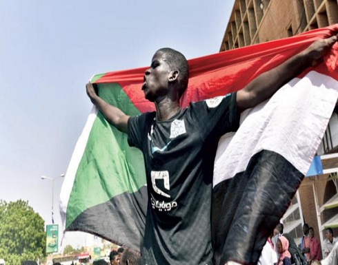 8 ملايين عاطل يؤرقون السودان 8 ملايين عاطل يؤرقون السودان