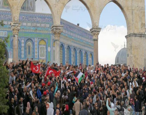 وقفة في المسجد الأقصى احتجاجا على قرار ترامب وقفة في المسجد الأقصى احتجاجا على قرار ترامب
