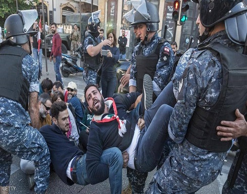 استقدم آليات وجرافات.. الجيش اللبناني يعيد فتح طرق بالقوة استقدم آليات وجرافات.. الجيش اللبناني يعيد فتح طرق بالقوة