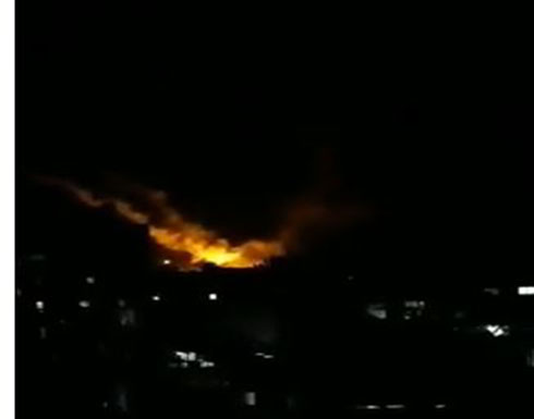 شاهد: لحظة اطلاق المقاومة لرشقة صاروخية نحو جنوب فلسطين المحتلة شاهد: لحظة اطلاق المقاومة لرشقة صاروخية نحو جنوب فلسطين المحتلة