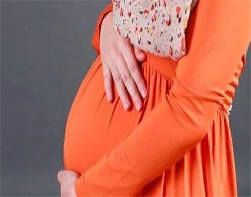 فيروس كورونا يصيب الحامل بمخاطر الولادة المبكرة فيروس كورونا يصيب الحامل بمخاطر الولادة المبكرة