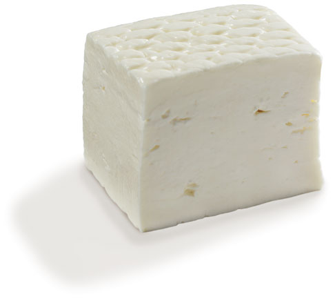 بالفيديو: طريقة تحضير الجبنة البيضاء في المنزل