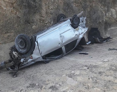 وفاة وإصابة آخر بحادث تدهور على الطريق الصحراوي وفاة وإصابة آخر بحادث تدهور على الطريق الصحراوي