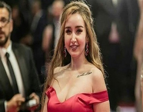 هنا الزاهد في موقف محرج بسبب اطلالة قديمة قبل عمليات التجميل (شاهد) هنا الزاهد في موقف محرج بسبب اطلالة قديمة قبل عمليات التجميل (شاهد)