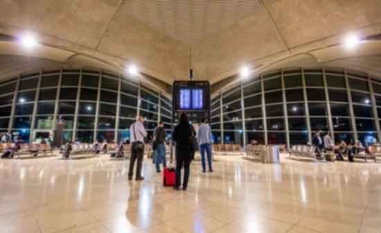 الحكومة الاردنية تعلن الإجراءات المتبعة لفتح المطارات الدولية الحكومة الاردنية تعلن الإجراءات المتبعة لفتح المطارات الدولية