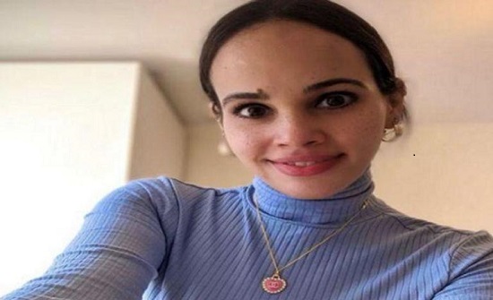 ابنة عمرو دياب تنفق على نفسها ووالدتها تكشف السبب - فيديو ابنة عمرو دياب تنفق على نفسها ووالدتها تكشف السبب - فيديو