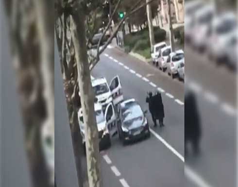 شاهد : عملية أمنية بعد دخول مسلح إلى شركة الاتصالات الفرنسية شاهد : عملية أمنية بعد دخول مسلح إلى شركة الاتصالات الفرنسية
