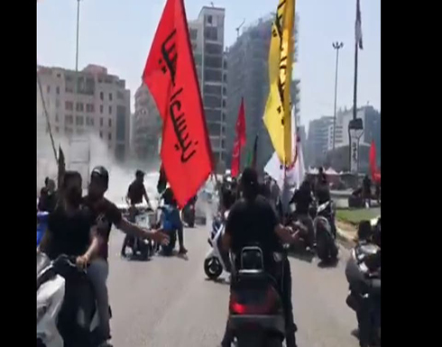شاهد : اعتداء عناصر حزب الله وأمل على ناشطين في لبنان شاهد : اعتداء عناصر حزب الله وأمل على ناشطين في لبنان