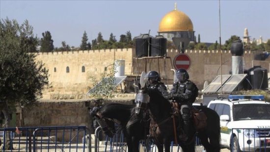 الشرطة الإسرائيلية تحظر حفلا في القدس الشرطة الإسرائيلية تحظر حفلا في القدس