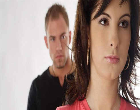 الشرطة البرطانية تسجن زوجة طلبت من زوجها مساعدتها في المنزل! الشرطة البرطانية تسجن زوجة طلبت من زوجها مساعدتها في المنزل!