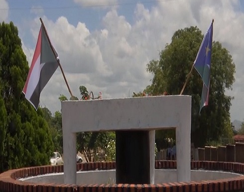 السودان يوقع على اتفاقية سلام مع جماعات معارضة رئيسية السودان يوقع على اتفاقية سلام مع جماعات معارضة رئيسية
