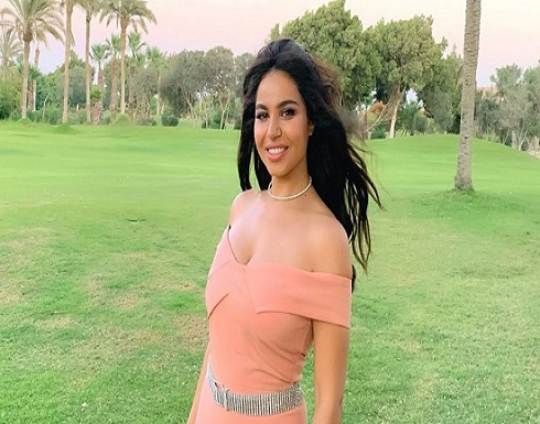 نسرين أمين تقع في موقف محرج وهذه الإعلامية تنقذها نسرين أمين تقع في موقف محرج وهذه الإعلامية تنقذها