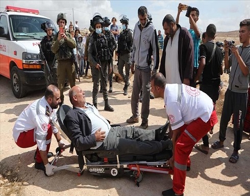 القدس.. إصابة عشرات الفلسطينيين بمواجهات مع قوات إسرائيلية القدس.. إصابة عشرات الفلسطينيين بمواجهات مع قوات إسرائيلية