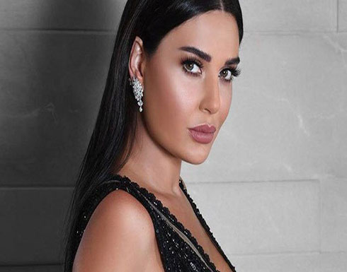 سيرين عبد النور تستعرض لياقتها البدنية في النادي الرياضي (فيديو) سيرين عبد النور تستعرض لياقتها البدنية في النادي الرياضي (فيديو)