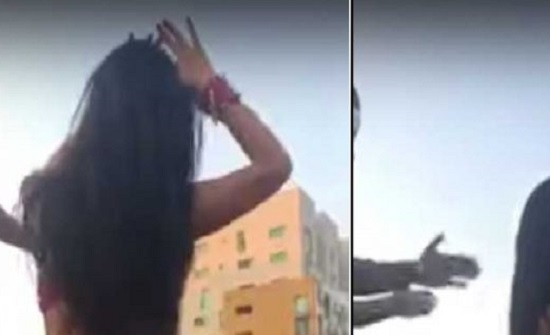 فيديو يثير ضجة واسعة في الاردن ... شابتان ترقصان شبه عاريات في حفل مختلط فيديو يثير ضجة واسعة في الاردن ... شابتان ترقصان شبه عاريات في حفل مختلط