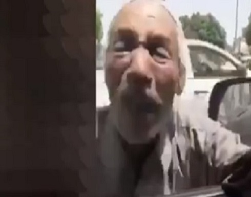 لحظات مؤثرة لأب يعثر على ابنه المفقود في ترهونة الليبية .. بالفيديو لحظات مؤثرة لأب يعثر على ابنه المفقود في ترهونة الليبية .. بالفيديو
