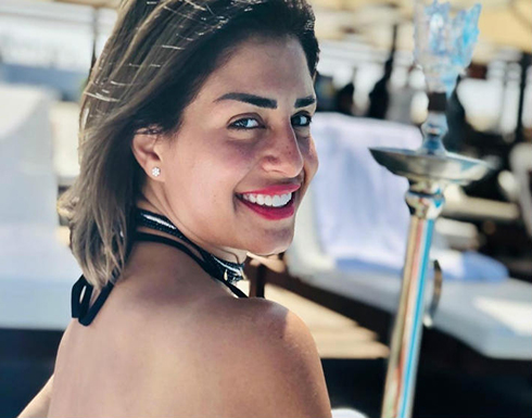 شاهد : منة فضالى مع «كلبين» في أحدث ظهور شاهد : منة فضالى مع «كلبين» في أحدث ظهور