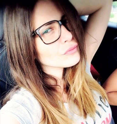 صور منة حسين فهمي