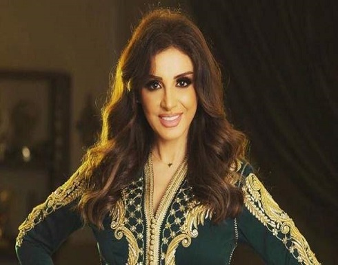 أنغام تضع اللمسات النهائية على ألبومها الجديد أنغام تضع اللمسات النهائية على ألبومها الجديد