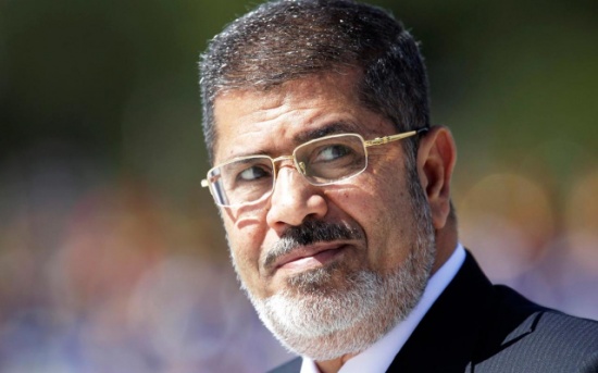 "رايتس ووتش" تدعو السلطات المصرية لاحترام حقوق مرسي "رايتس ووتش" تدعو السلطات المصرية لاحترام حقوق مرسي