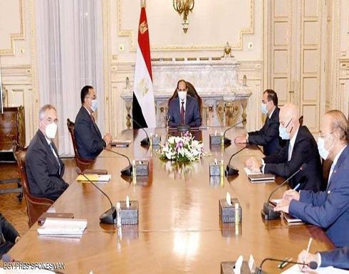 السيسي: مستمرون بالتوسع في مجالي التنقيب وإنتاج البترول السيسي: مستمرون بالتوسع في مجالي التنقيب وإنتاج البترول