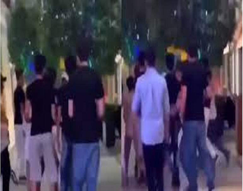 فيديو : صدمة بالكويت.. تحرش جماعي بفتيات في مول تجاري فيديو : صدمة بالكويت.. تحرش جماعي بفتيات في مول تجاري