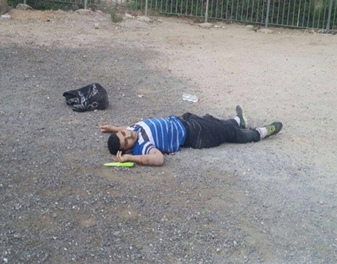 استشهاد ثلاثة شبان بالقدس بزعم تنفيذ عمليات طعن (فيديو) استشهاد ثلاثة شبان بالقدس بزعم تنفيذ عمليات طعن (فيديو)