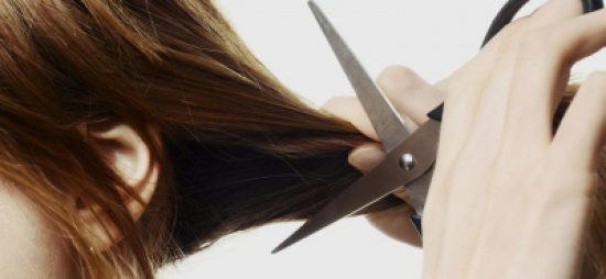 أفسد فرحة ابنته بيوم ميلادها انتقاماً من والدتها أفسد فرحة ابنته بيوم ميلادها انتقاماً من والدتها