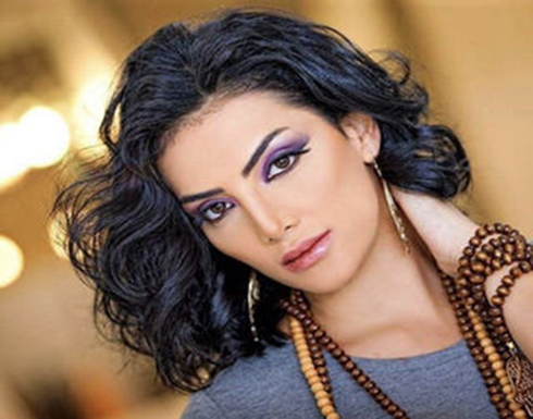 فنانة مصرية : "بقالي سنتين مببصش في المراية وتليفوني مبقاش بيرن “ فنانة مصرية : "بقالي سنتين مببصش في المراية وتليفوني مبقاش بيرن “