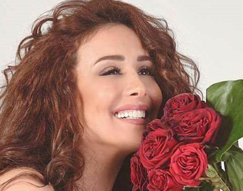 كندة حنا تشعل المواقع بظهورها الجريء (صورة) كندة حنا تشعل المواقع بظهورها الجريء (صورة)