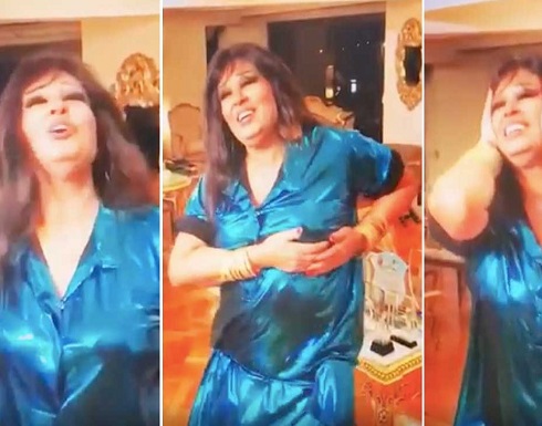 شاهد.. سخرية من طريقة رقص فيفي عبده على اغنية لـ سعد لمجرد! شاهد.. سخرية من طريقة رقص فيفي عبده على اغنية لـ سعد لمجرد!