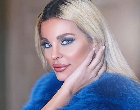 دومينيك حوراني تظهر "شبه عاريه" وتُعلق: بعدني تحت تأثير الصدمة دومينيك حوراني تظهر "شبه عاريه" وتُعلق: بعدني تحت تأثير الصدمة